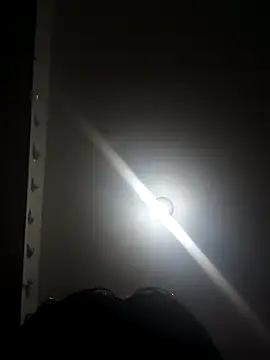 Snapshot of Any_Klartt chatting on December 31, 8:37 am Any Klartt online show from December 31, 8:37 am