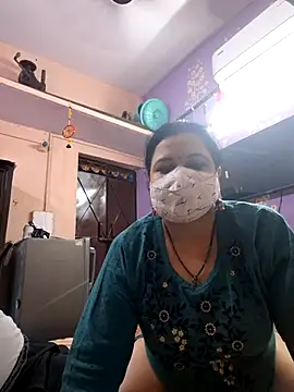 Snapshot of bobbyronak chatting on October 27, 7:29 pm bobbyronak online show from October 27, 7:29 pm