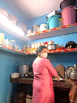 Snapshot of bobbyronak chatting on November 14, 8:57 am bobbyronak online show from November 14, 8:57 am