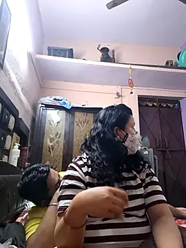 Snapshot of bobbyronak chatting on December 5, 7:10 pm bobbyronak online show from December 5, 7:10 pm