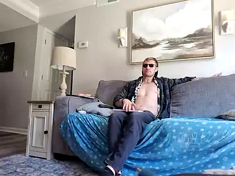 Snapshot of TeacherCreator chatting on January 14, 3:57 pm TeacherCreator online show from January 14, 3:57 pm