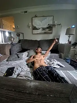 Snapshot of TeacherCreator chatting on October 27, 4:44 pm TeacherCreator online show from October 27, 4:44 pm