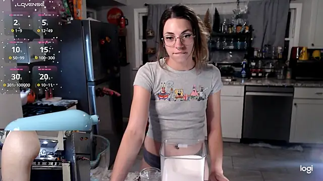 KSwonderland6 online show from December 21, 5:14 am