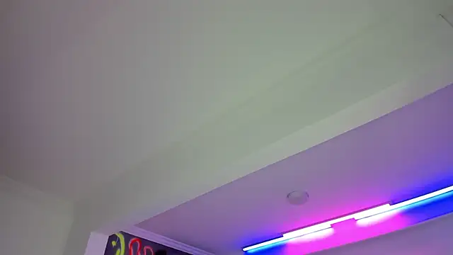 GEANNAROSE online show from February 26, 6:26 am