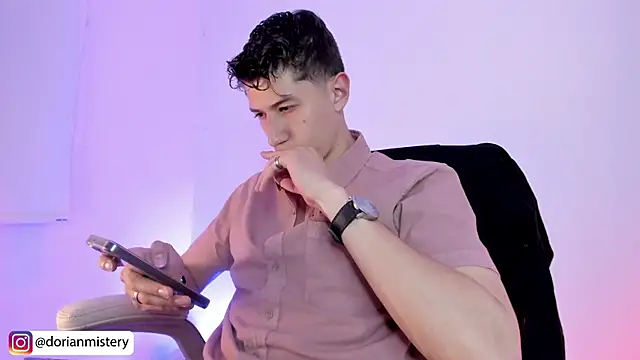 Dorianmistery2322  online show from April 10, 3:56 am