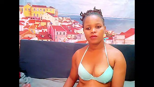 Snapshot of ebonyspicya chatting on February 27, 9:11 am ebonyspicya online show from February 27, 9:11 am