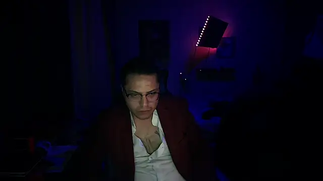 FrankGatsby11 online show from December 6, 9:10 am