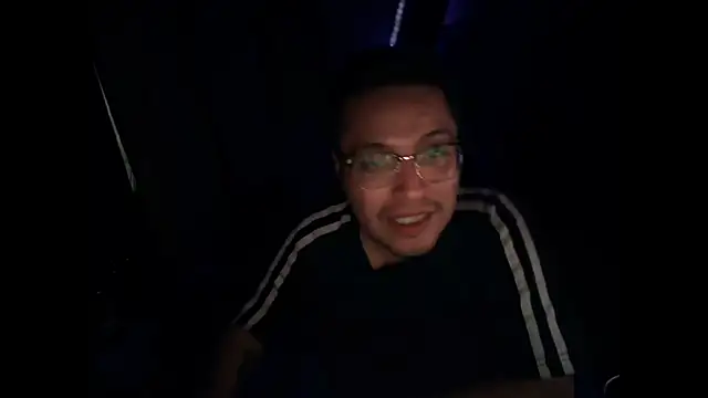 FrankGatsby11 online show from December 19, 11:07 am