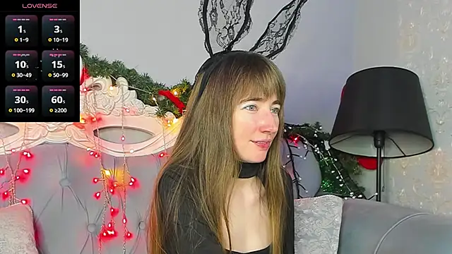 MillicentFarrell online show from January 7, 1:46 pm