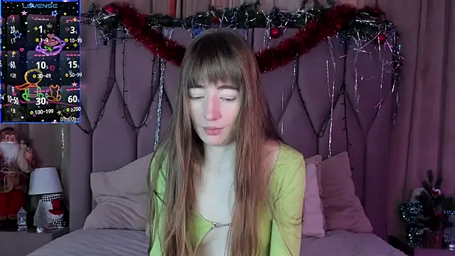 MillicentFarrell online show from January 13, 8:47 am