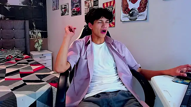 jason graeats online show from December 17, 3:45 am