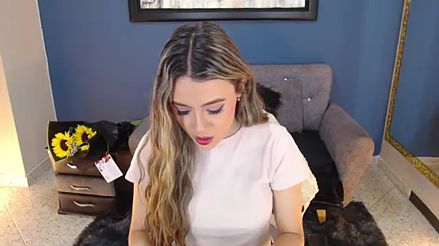 Snapshot of miacarperr1 chatting on March 21, 9:34 pm miacarperr1 online show from March 21, 9:34 pm