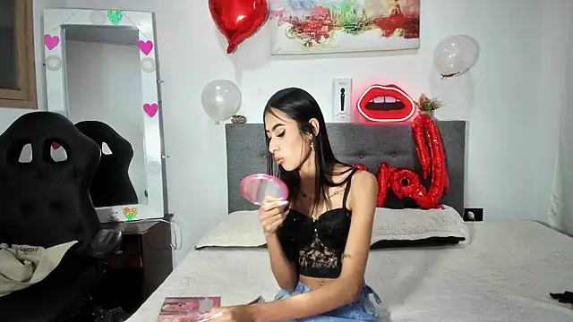 Amberx Sweet online show from February 19, 11:01 pm