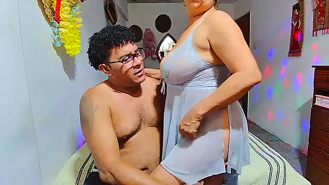 rosi pamela online show from April 24, 6:54 pm