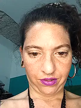 Snapshot of sweetbabyass chatting on January 7, 1:52 am sweetbabyass online show from January 7, 1:52 am