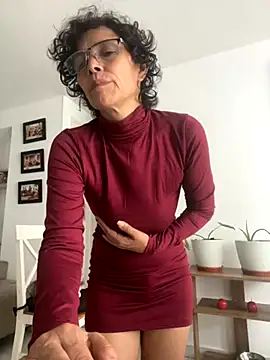 MireyaTorresGu online show from October 9, 1:42 pm