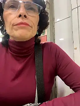 Snapshot of MireyaTorresGu chatting on November 22, 10:42 pm MireyaTorresGu online show from November 22, 10:42 pm