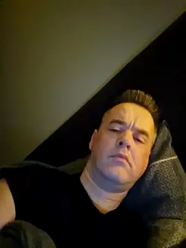 Snapshot of Hectorthyssen1 chatting on January 2, 8:49 am Hectorthyssen1 online show from January 2, 8:49 am