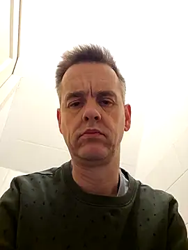 Snapshot of Hectorthyssen1 chatting on January 9, 8:55 pm Hectorthyssen1 online show from January 9, 8:55 pm