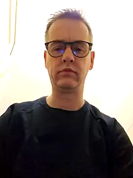 Snapshot of Hectorthyssen1 chatting on January 16, 9:19 pm Hectorthyssen1 online show from January 16, 9:19 pm