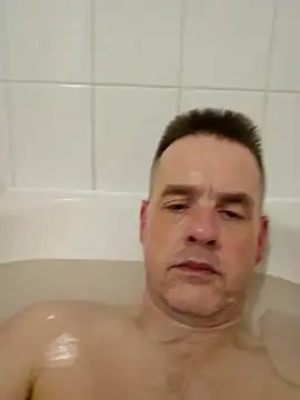 Snapshot of Hectorthyssen1 chatting on January 29, 7:32 pm Hectorthyssen1 online show from January 29, 7:32 pm