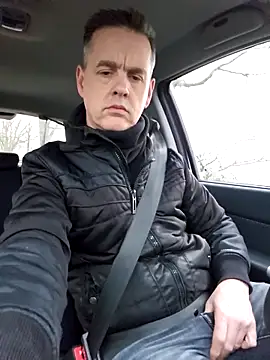 Snapshot of Hectorthyssen1 chatting on February 12, 4:11 pm Hectorthyssen1 online show from February 12, 4:11 pm