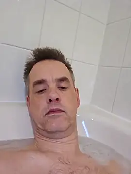 Snapshot of Hectorthyssen1 chatting on February 24, 8:03 pm Hectorthyssen1 online show from February 24, 8:03 pm