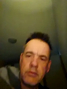 Snapshot of Hectorthyssen1 chatting on March 4, 7:08 am Hectorthyssen1 online show from March 4, 7:08 am