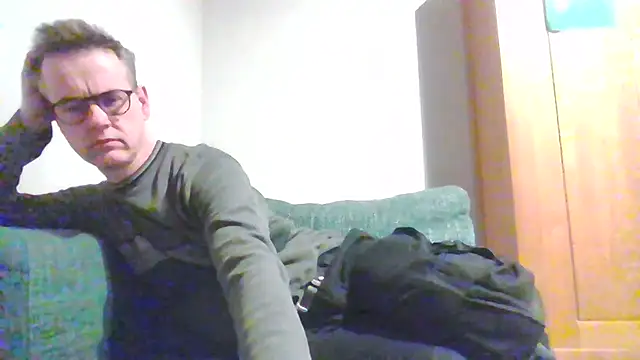 Snapshot of Hectorthyssen1 chatting on March 6, 11:09 pm Hectorthyssen1 online show from March 6, 11:09 pm