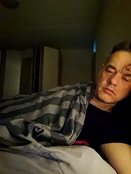 Snapshot of Hectorthyssen1 chatting on November 1, 6:26 am Hectorthyssen1 online show from November 1, 6:26 am