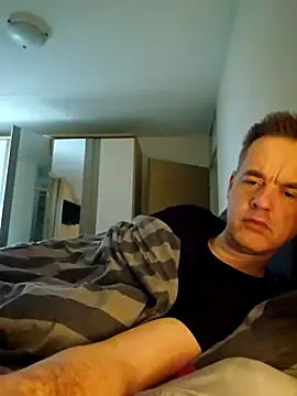 Snapshot of Hectorthyssen1 chatting on November 9, 8:56 am Hectorthyssen1 online show from November 9, 8:56 am