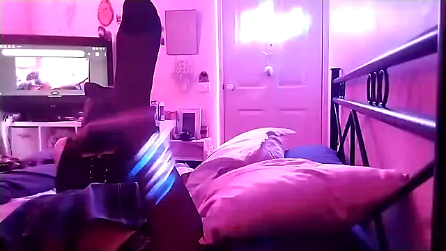 ingrid1982 online show from February 3, 5:56 pm