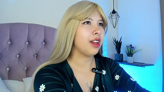 Namiko Park online show from December 16, 7:21 pm