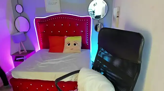 Namiko Park online show from January 31, 5:21 pm