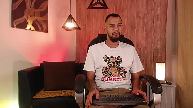 Bedobigcock online show from January 16, 11:16 pm