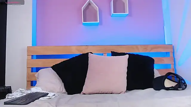 Bedobigcock online show from February 7, 9:58 pm