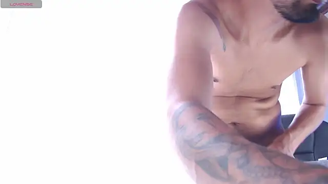 Bedobigcock online show from March 10, 6:45 pm