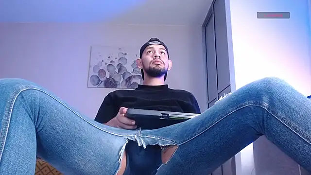 Bedobigcock online show from November 4, 12:10 am