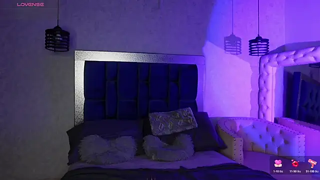 Snapshot of Salome_Williamss chatting on May 28, 12:57 pm Salome Williamss online show from May 28, 12:57 pm