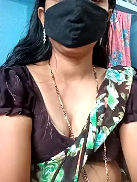 sweet-mahi online show from December 7, 5:48 am