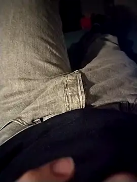 JulesG18 online show from April 20, 9:27 pm