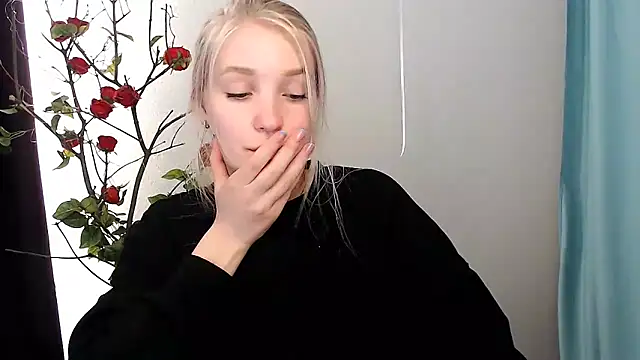 Queen ofLove online show from April 27, 2:26 pm