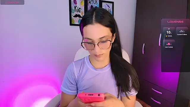 mariaan m  online show from November 27, 10:45 pm