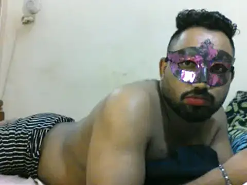 Snapshot of medo232586 chatting on December 9, 6:25 pm medo232586 online show from December 9, 6:25 pm