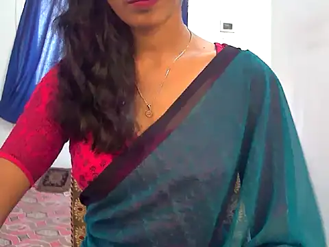 Snapshot of sexy_janu25 chatting on April 23, 6:03 am sexy janu25 online show from April 23, 6:03 am