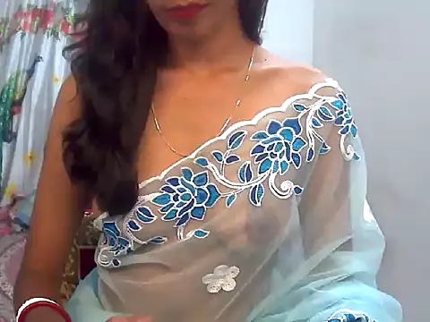 Snapshot of sexy_janu25 chatting on July 20, 10:39 am sexy janu25 online show from July 20, 10:39 am
