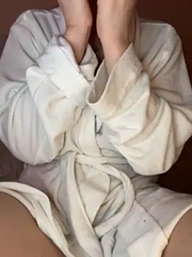 bibisa online show from April 17, 3:48 pm