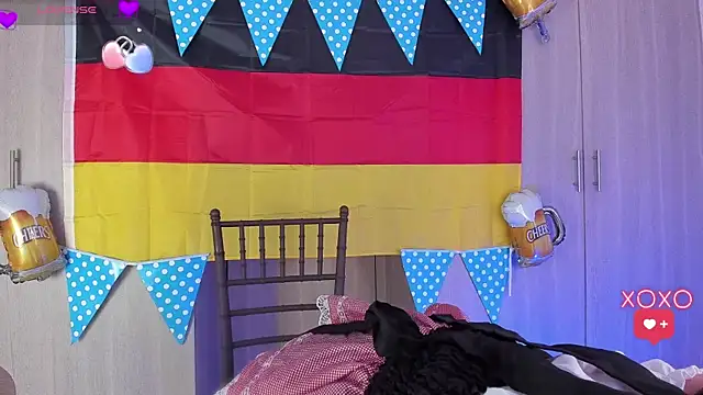 AndreaVelasco online show from September 24, 8:23 pm