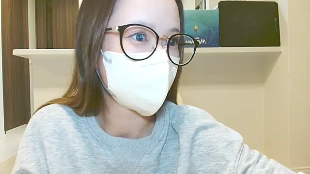 Snapshot of _hina_chan_ chatting on October 15, 2:28 pm  hina chan  online show from October 15, 2:28 pm