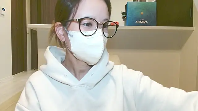 Snapshot of _hina_chan_ chatting on October 22, 1:44 pm  hina chan  online show from October 22, 1:44 pm